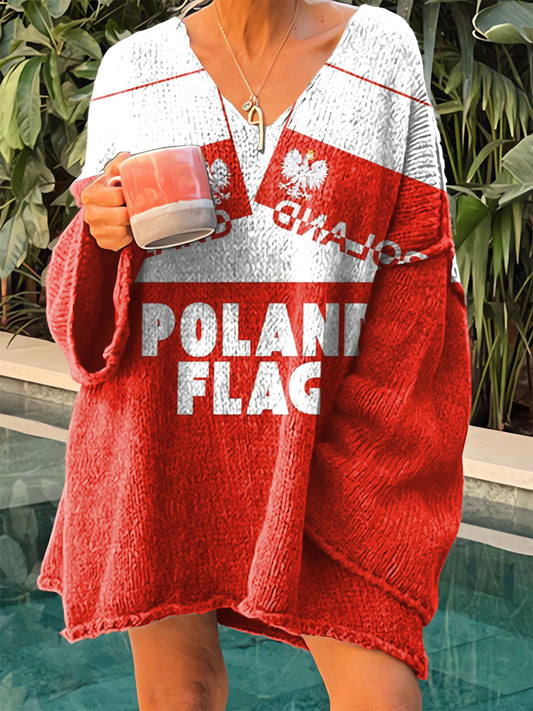 Damski sweter z dekoltem w szpic w stylu vintage z polską flagą